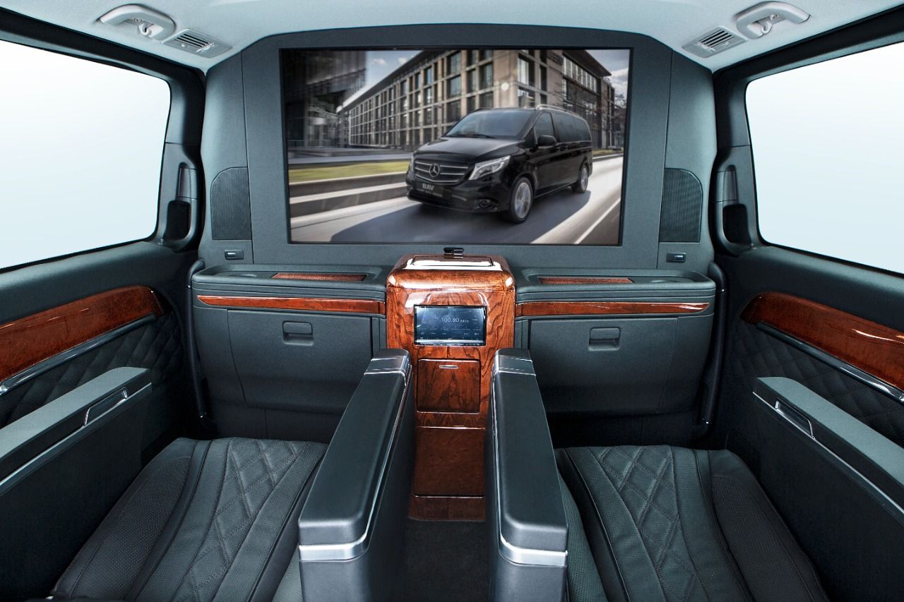 Modifikasi Interior Mercedes-Benz Vito