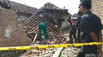 Ngeri! Rumah di Pasuruan Ambruk Gegara Ledakan Petasan