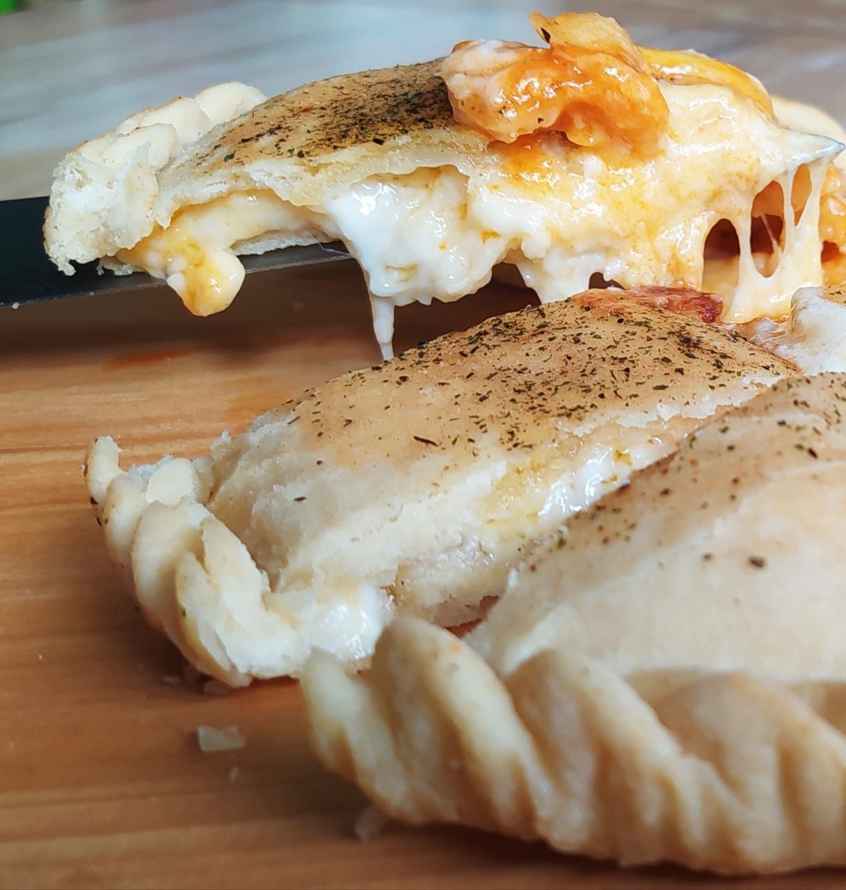 Dihantam Pandemi, Wanita Yogya ini Kembangkan Frozen Food Pizza Lipat