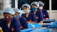Seperti dilansir AFP, Sabtu (8/5/2021), data terbaru otoritas India menyebutkan sedikitnya 4.187 kematian akibat Corona tercatat di berbagai wilayah negara itu, dalam 24 jam terakhir. Angka ini mencetak rekor tertinggi untuk tambahan kematian Corona dalam sehari di India.