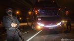 Mudik Dilarang, Ribuan Kendaraan Putar Balik di Tol Cikarang Barat