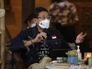 Mudik Dilarang, Sandiaga Ajak Warga Beli Produk Lokal Buat Bingkisan Lebaran
