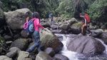 Setapak Menelusuri Gunung Salak ke Lembah Sukhoi
