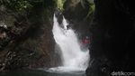 Setapak Menelusuri Gunung Salak ke Lembah Sukhoi