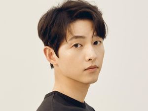 Ini 3 Film Terbaru Song Joong Ki Setelah Nikah dengan Katy Saunders