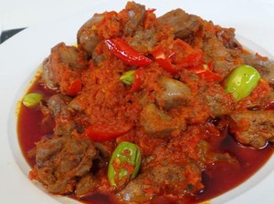 Sambal Goreng Ati: Wajib Pakai Santan dan Tambahkan Terasi