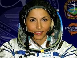 Mengenal Astronaut Muslim yang Terbang ke Luar Angkasa