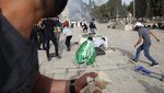 Bentrokan Palestina-Israel di Masjid Al-Aqsa Kembali Pecah