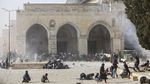 Bentrokan Palestina-Israel di Masjid Al-Aqsa Kembali Pecah