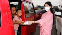 Wanita yang disebut-sebut mirip dengan artis Sandra Dewi itu memang dikenal dengan julukan princess PIK (Pantai Indah Kapuk). Wanita cantik ini juga menjalankan bisnis menjadi Owner Athira Hair Care yang hasil dari keuntungan penjualan selama seminggu itu dibelanjakan untuk sesama dan berbuat kebaikan di bulan Ramadhan terlebih saat masa pandemi. Foto: dok. Pribadi