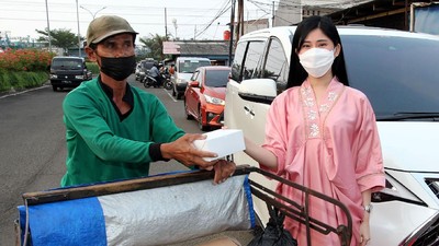 Berbagi Kebahagiaan untuk Pengguna Jalan