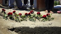 Ledakan ini juga terjadi ketika militer Amerika Serikat (AS) terus menarik 2.500 pasukan terakhirnya dari Afghanistan. Meskipun upaya perdamaian gagal antara Taliban dan pemerintah Afghanistan untuk mengakhiri perang selama beberapa dekade. AP Photo/Mariam Zuhaib  