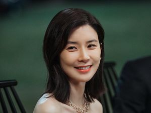 Lee Bo Young Tetap Langsing di Usia 46, Ini Pola Dietnya