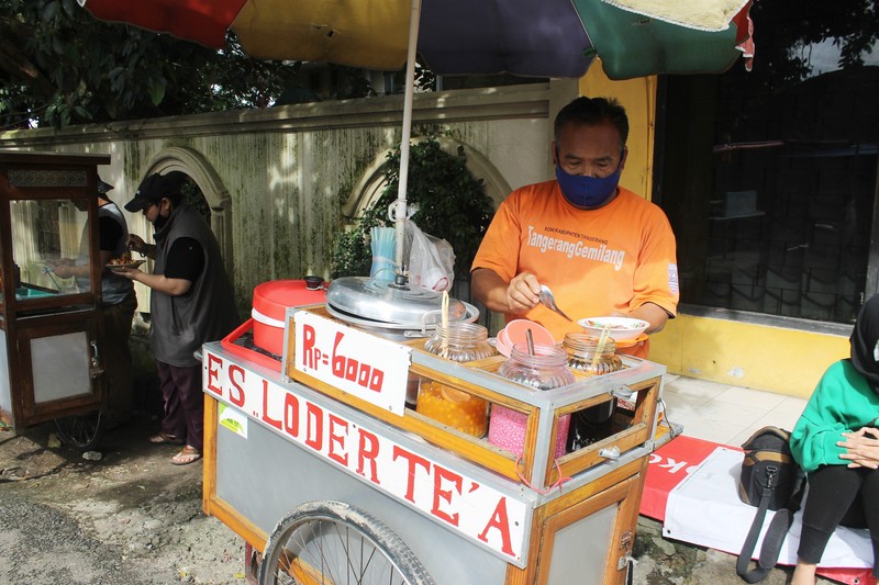 Slurpp! Ini Es Loder Pak Ade di Bogor yang Manis Lembut