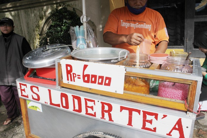 Es loder enak Slurpp! Ini Es Loder Pak Ade di Bogor yang Manis Lembut
