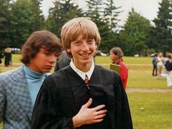 Potret Masa Kecil dan Remaja Bill Gates yang Jarang Diketahui