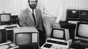 Akhirnya bersama Paul Allen, Bill mendirikan Microsoft pada tahun 1975. Foto: Facebook