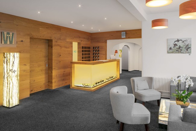 Hotel Waldegg berlokasi di Engelberg, kota yang terletak di kaki bukit pegunungan Titlis. Lokasinya berada di ketinggian 3.239 meter di atas permukaan laut. Foto: Dok. Myswitzerland.com