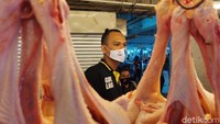 Haga ayam potong juga mengalami kenaikan.
