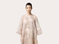 10 Koleksi Spesial Busana Idul Fitri 2021 Karya Sapto Djojokartiko