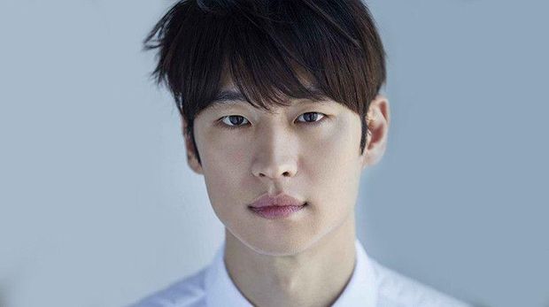 LEE JE HOON (Viki.com)