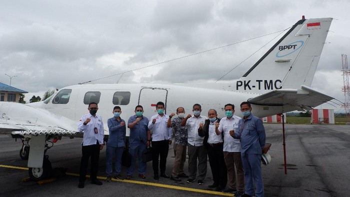 PT Indonesia Asahan Aluminium (Persero) (Inalum) bersama Badan Pengkajian dan Penerapan Teknologi (BPPT) terus melakukan program modifikasi cuaca atau hujan buatan di sekitar Danau Toba.