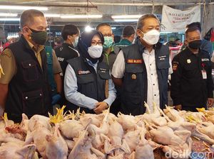 Jelang Lebaran, Harga Daging Ayam-Sapi Naik di Pasar Bandung