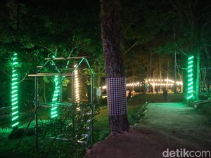 Ini Spot Instagramable untuk Menikmati Kudus di Malam Hari