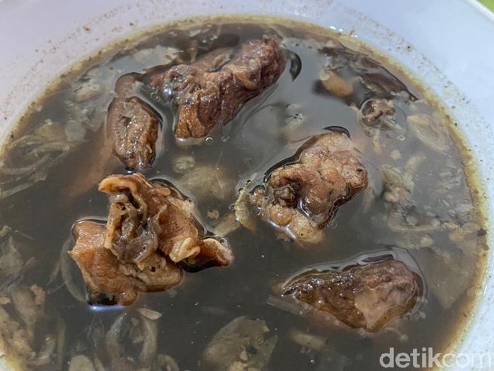 Rawon Setan Uenak Poll Rawon Daging Rawis Legendaris Surabaya Sejak 1952