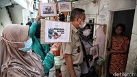 Dipilihnya wilayah RW 01 sebagai lokasi pemberian imbauan karena lokasi tersebut merupakan wilayah padat penduduk. Kawasan ini pun diketahui banyak dihuni oleh warga pendatang.