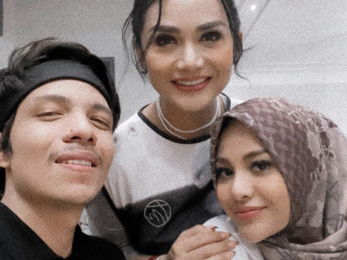 Aurel Hermansyah dan Krisdayanti