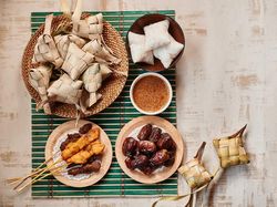 Sebelum Sholat Idul Fitri, Makan atau Tidak? Ini Penjelasannya