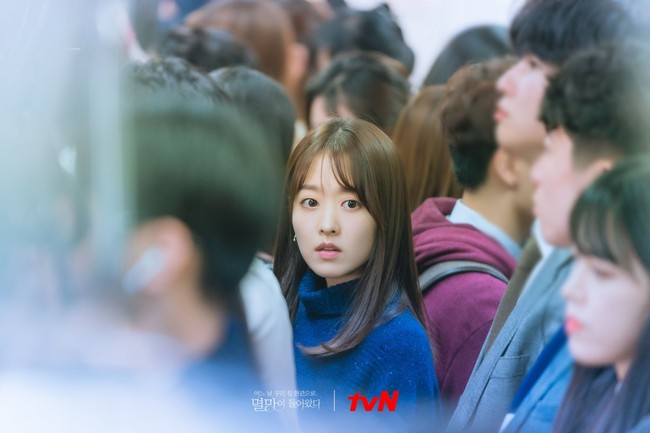 Dalam episode pertama, terungkap bahwa Tak Dong Kyung mengidap penyakit glioblastoma multifocal. Menurut dokter, ia hanya memiliki sisa umur tiga hingga empat bulan. Foto: dok. tvN