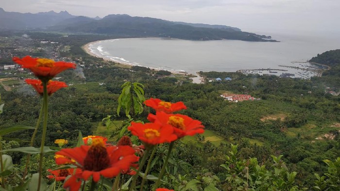 Ikon Wisata, Sentono Gentong Pacitan