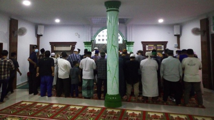 Keluarga Ustaz Tengku Zulkarnain gelar salat gaib