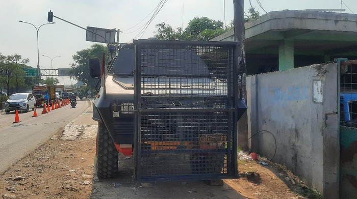 Kendaraan Baracuda disiapkan cegah pemudik terobos pos penyekatan di Bekasi