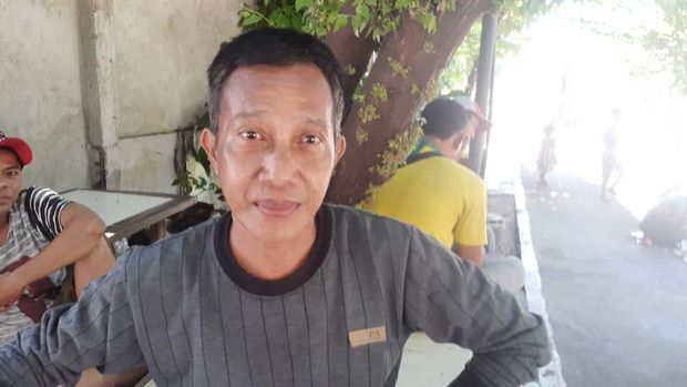 Ketua RT 11/RW 02 Ancol Mamat