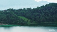 Lokasi tidak terlalu jauh dari kota Manado rasanya wajib dikunjungi jika sahabat traveler berencana traveling ke Sulawesi Utara