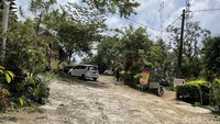 Mawar Camp - Gunung Ungaran Semarang menyediakan rental berbagai peralatan kemping.
