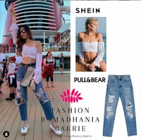 Istri dari Ardi Bakrie, Nia Ramadhani juga kerap kali terlihat mengenakan barang-barang sultan yang berharga fantastis. Namun ternyata tak semua pakaiannya dibanderol dengan harga mahal. Salah satunya adalah baju sabrina berwarna putih dari merek Shein yang satu ini. Baju tersebut dibanderol dengan harga sekitar Rp 170 ribu. Foto: Instagram/@fashion_ramadhania_bakrie