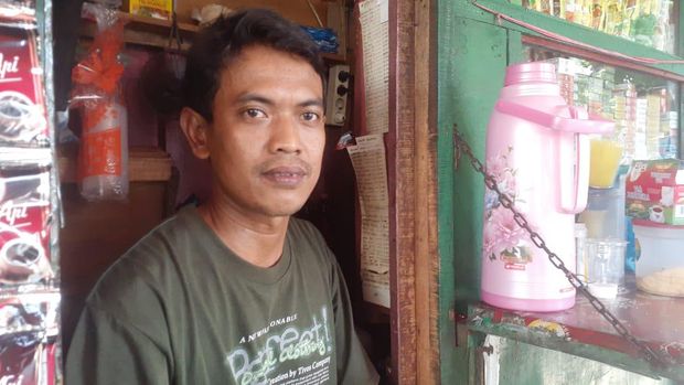 Pedahang di Jl RE Martadinata, Ancol Jakarta Utara Asep Nurmansyah
