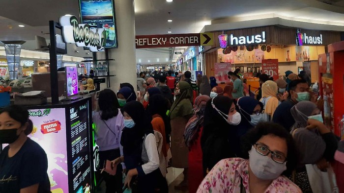 royal plaza surabaya