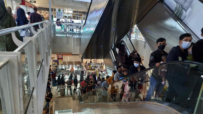 royal plaza surabaya