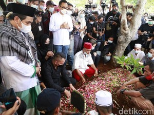 Ruben Onsu Hingga Eko Patrio Biayai Persalinan Istri Sapri Pantun