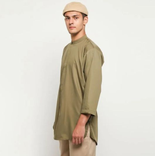 Tips Baju Lebaran Pria dari Ardhito Pramono