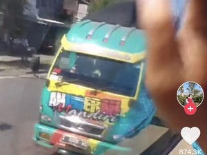 Viral Kisah Haru Wanita Bertemu Ayahnya yang Jadi Sopir Truk Saat Mudik