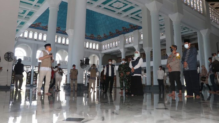 gubernur khofifah