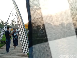 Bukan Bali, Ini Kampung Sabin di Cirebon