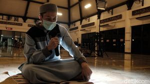 Anjuran Perbanyak Sholawat di Hari Jumat, Ini Haditsnya