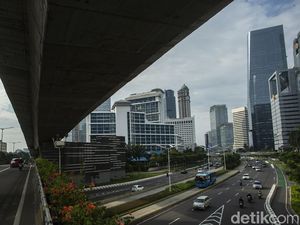 Lengang Ibu Kota Di Tengah Larangan Mudik
